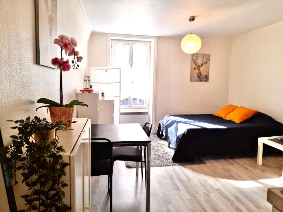 Appartamento Cosy Fontainebleau Esterno foto